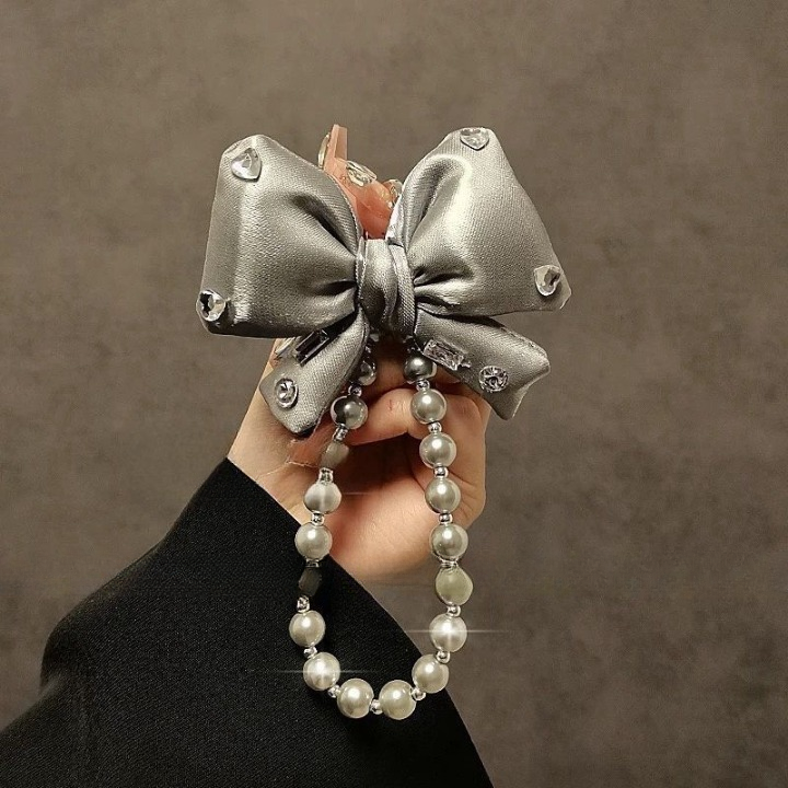 Luxury Bow Pearl Keychain with Transparent Clip – Mobile Phone Case Charm