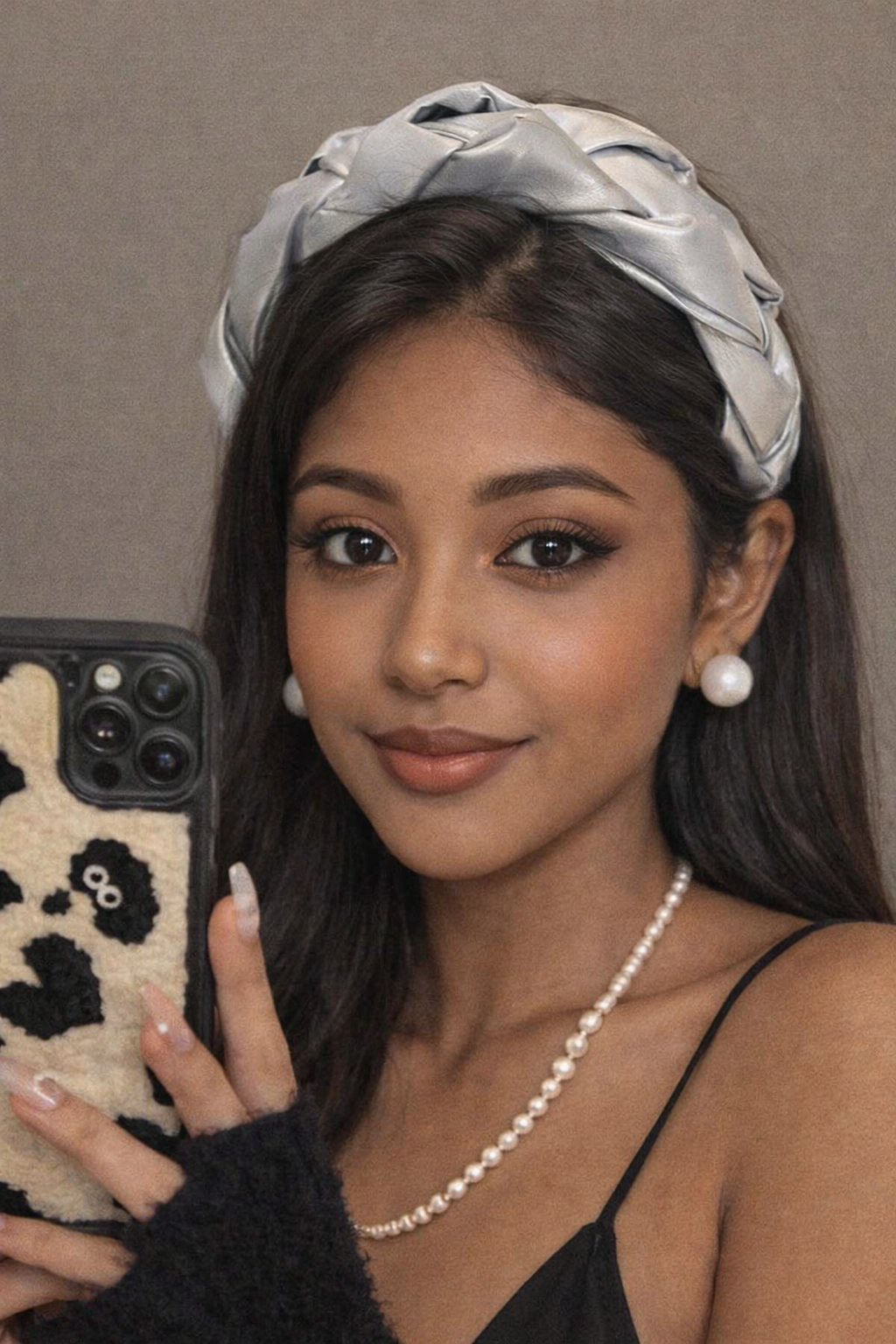 Luxe Silver Braided Headband – Timeless Elegance in Faux Leather