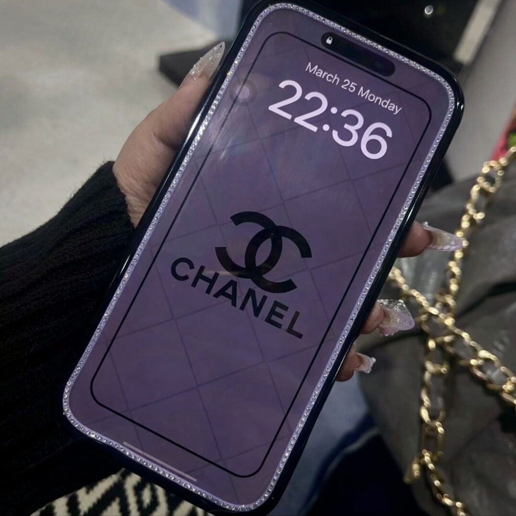 Diamond-Edged Privacy & HD Screen Protector for iPhone | Crystal Border, Anti-Spy, Full Coverage Glass