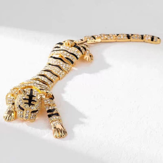Luxury Tiger Crystal Brooch Pin – Statement Rhinestone Animal Jewelry Jewelry for Women & Men