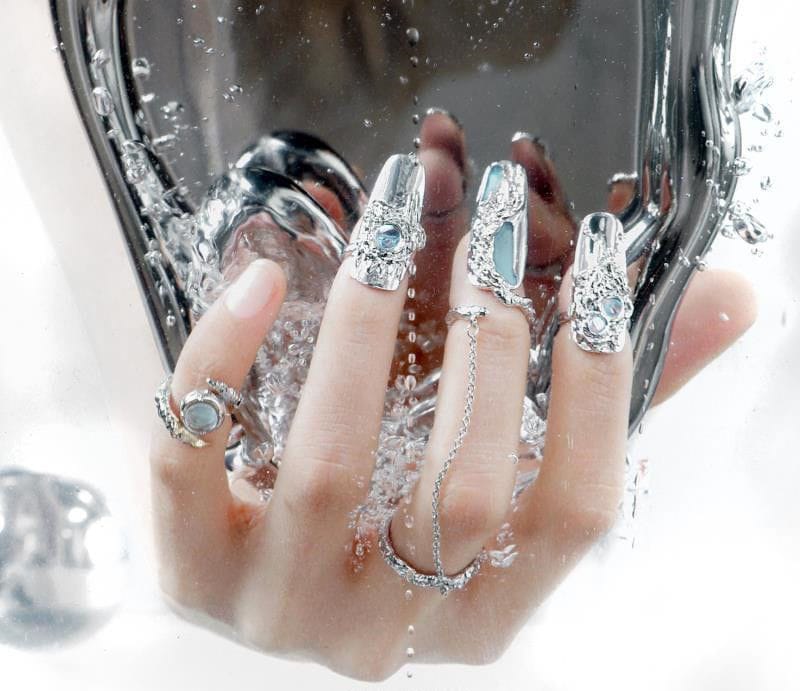 Silver Nail Armor with Free Size Adjustable Rings
