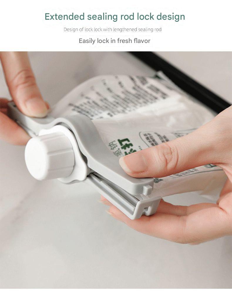 Food Bag Sealing Clip with Pour Spout (Pack of 4) – Airtight Kitchen Storage Clips, White