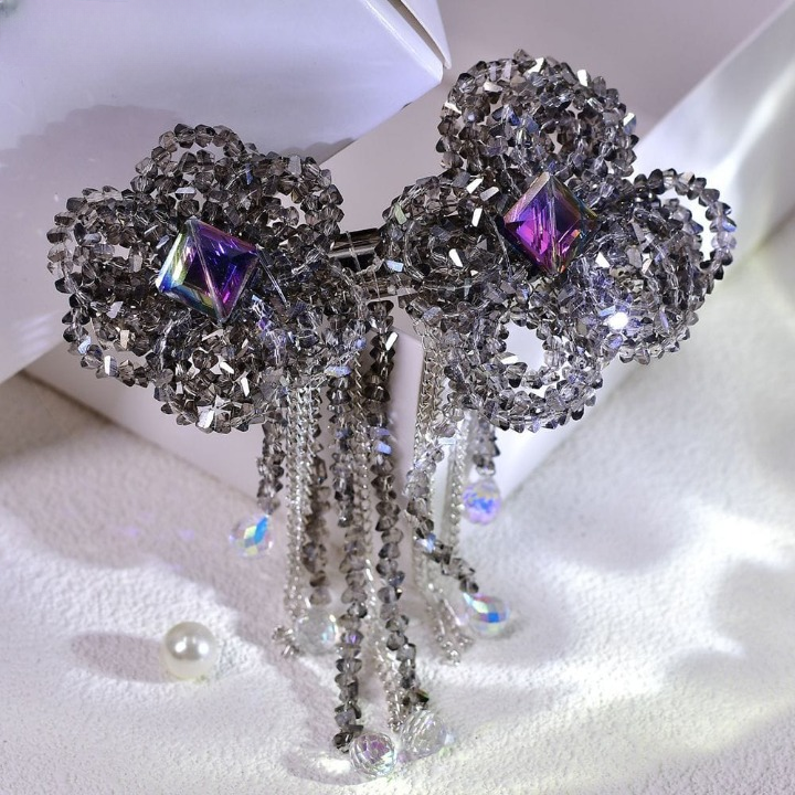 Luxury Crystal Beaded Bow Hairpin – Elegant Rhinestone Hair Clip with Tassel Chains