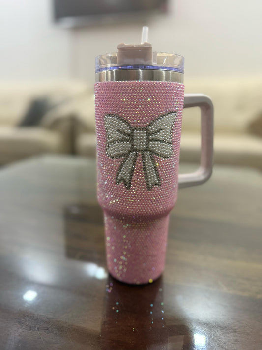 Belle Eclat – Rhinestone Bow Tumbler