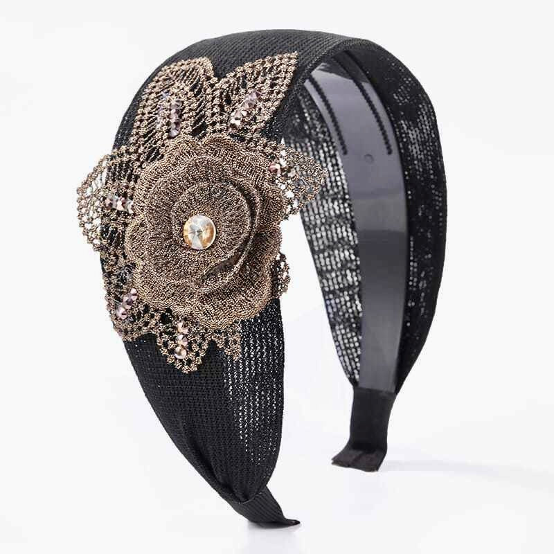 3D Flower Embellished Headband – Luxury Textured Hairband with Crystal Detail