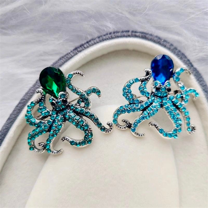 Crystal Octopus Brooch – Ocean-Inspired Statement Pin