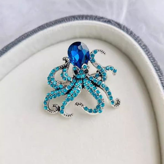 Crystal Octopus Brooch – Ocean-Inspired Statement Pin